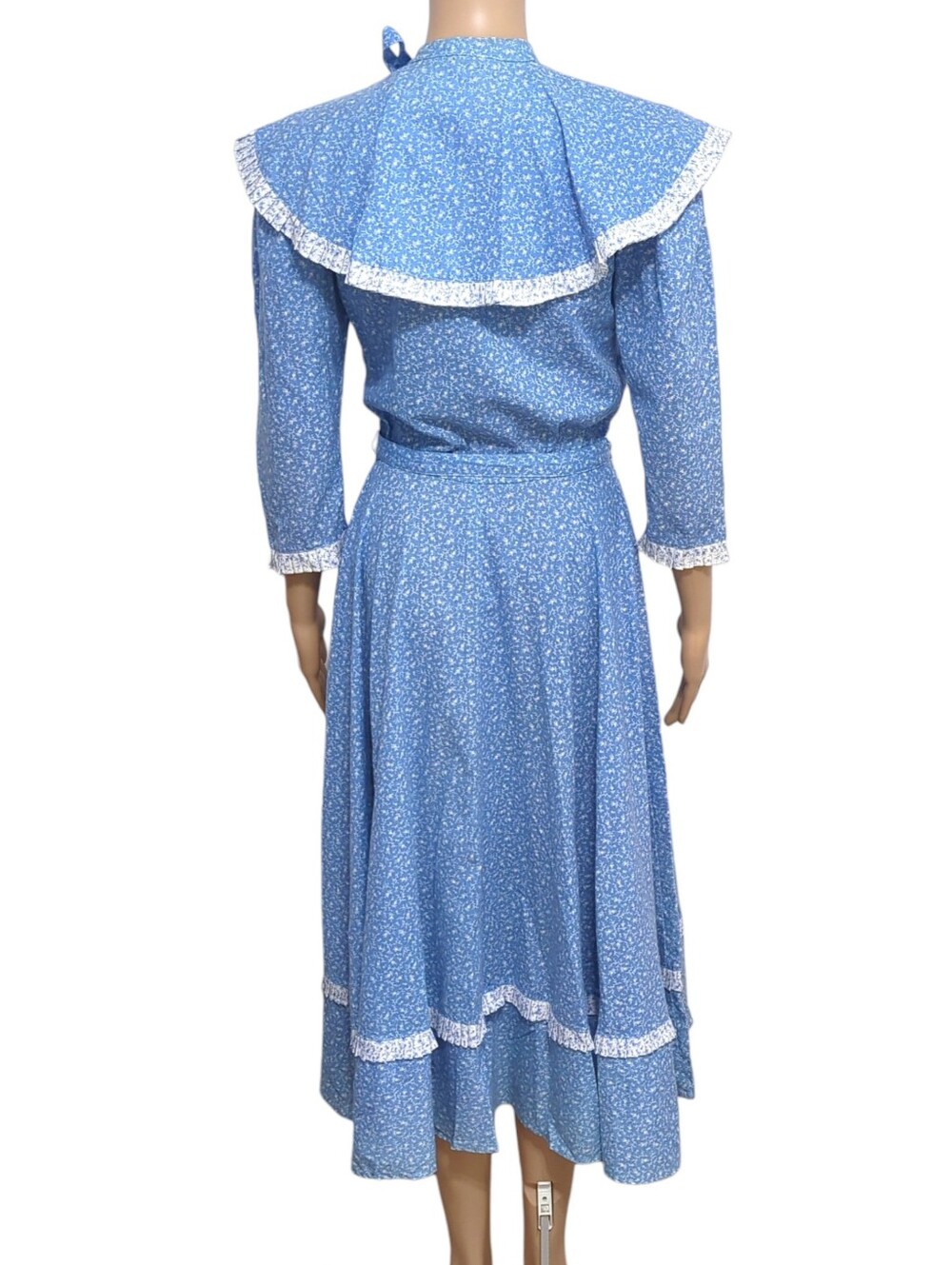 Vintage Foxy Lady Prairie Dress Blue Ditsy Floral Ruffle Collar Made in USA Sz 4 - Picture 4 of 7